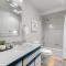 Charming and Spacious House with Relaxing Huge Deck - Киркленд