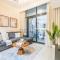 Relaxing 1BR Apartment with Built-in Wardrobe & Community View in Azizi Riviera 4, Al Merkadh by Deluxe Holiday Homes - 迪拜