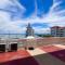 Luxury Seaview Family Suite at Straits Quay - 丹绒道光
