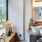 Modern Family Apartment Next To The Eiffel Tower