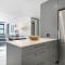 SeaCrest B102 by HostAgents - كيب تاون