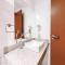 Mont Blanc Suites Duque de Caxias - 卡希亚斯公爵城