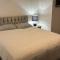 2 bed room , ensuite Flat close to Heathrow, Windsor , Langley - 兰利沼泽