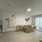 Sunshine Apt Qerret-Golem Beach-Self-Check-in - Golem