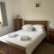 Lyn leven cottages