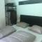 Amazing Home In Nykøbinbg Sjælland With 3 Bedrooms, Swimming Pool And Wifi - 尼克宾西兰岛