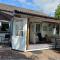 Nice Home In Uddevalla With 1 Bedrooms And Wifi - 乌德瓦拉