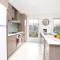 Light bright home close to park