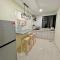 One Life Four Season Waterpark Guest House Manhattan Condominium