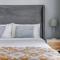 Knokey Dubai Marina Comfortable Apartments with Pool and Gym
