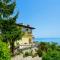 Apartment Laurus-3 by Interhome