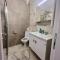 Ruby Modern Central Apartment - إسكوبية
