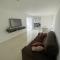 Apartamento moderno com vista para o rio - بترولينا