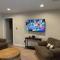 6 Fieldstone Ct