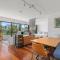 Harbour Horizon - Iconic Skyline Retreat with Pool
