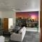 4 large bedroom Apartment in the City - 哈士汀