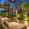 Sea View Pool Villa - Exclusive Beachfront Property - 布莱伦