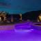 Dragonfly by Fieldtrip Luxe Oasis w Resort Pool