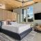 Dragonfly by Fieldtrip Luxe Oasis w Resort Pool
