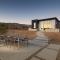 Alta House by Fieldtrip Near Park Entrance with Pool Spa Casita