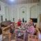 ESHONI PIR Boutique