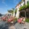 Magnolia Sirmione 500m from lake Garda - Happy Rentals