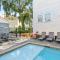 3BR Cottage on Carondelet by Hosteeva