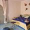 Les Trois Paons