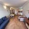 PM Services Sequoia Apartment