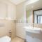 Spacious 3BR Apartment with Assistant Room & Stunning Creek Views in The Dubai Creek Residences South Tower 1, Creek Harbour by Deluxe Holiday Homes - 迪拜