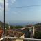 Vila, Upper Qeparo
