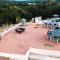 Starlight Horizon Cabin D - Pet-Friendly Texas Hill Country Cabin Near Canyon Lake - Pool, Stargazing & Group Getaways - Sleeps 8