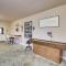 Less Than 5 Mi to Lake Desoto Grand Hot Springs Home