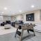 Charming Chatham Abode with Sunroom - 查塔姆