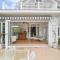 Luxurious Estate Private Heated pool