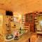 9 Mi to Creeper Trail Woodsy Abingdon Cabin - أبينغدون