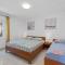 Apartment Uga2