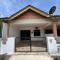 7 STAY#2 - 1 Room for 3 Pax at Kuala Berang -Best Travelers Stay - Kuala Berang