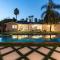 Luxury 4BD and 3BA in Topanga Oasis with Pool, Spa and Cabana - Glenview