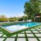Luxury 4BD and 3BA in Topanga Oasis with Pool, Spa and Cabana - Glenview