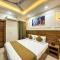 Hotel Nirvana Bliss, Behind Parmarth Niketan