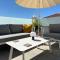 Modern 2 bed apartment, private roof terrace with jacuzzi - Competa Centre - Casa de La Plaza