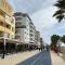 Sun, Sea and Serenity - Beachfront Apt with Sunset Views and Soothing Waves - Durazzo