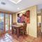 VS642 -Desert Hacienda - Meredith Lodging