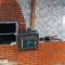 Casa azul, 2 quadras praia-wifi-garagem -churrasqueira e fogão a lenha - Aceita Caes -Caiçara-Praia Grande