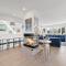 5 Bedrooms On Private Lane!