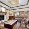Platinum 3 Bedroom Vacation Rental In The Heart Of Vail That Includes Ski Valet, Ski Deck, Rooftop Pool, Panoramic Views