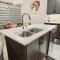 Majestic Elegance-15 mins-Niagara Falls & 10 mins-Brock University - Thorold
