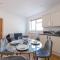 Ealing Gem 3 Bath, 2 En-Suite Flat with Parking - Ealing