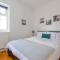 Ealing Gem 3 Bath, 2 En-Suite Flat with Parking - Ealing